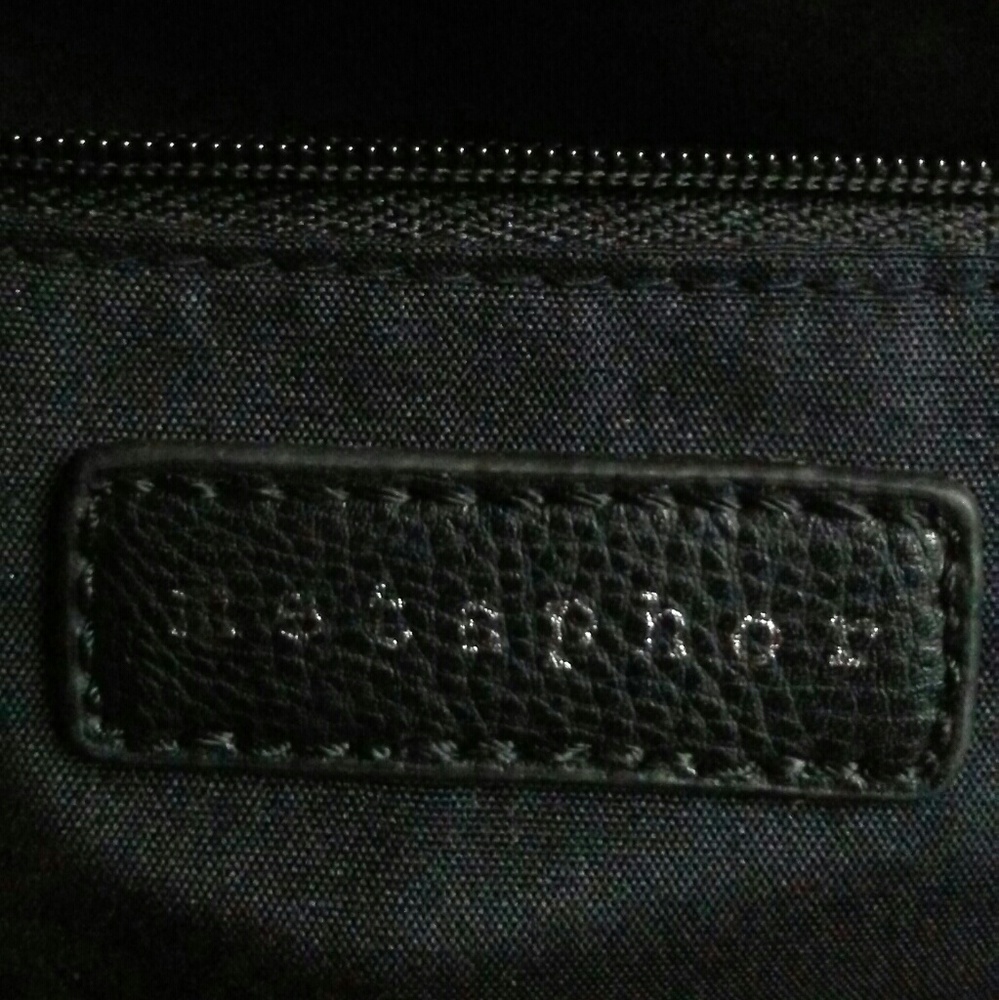 Metaphor Purse - Picture 4 of 4